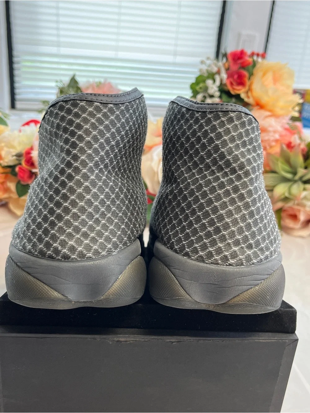 Jordan Horizon Wolf Grey Geometric Textile Sneakers Men’s 9.5 823581-003